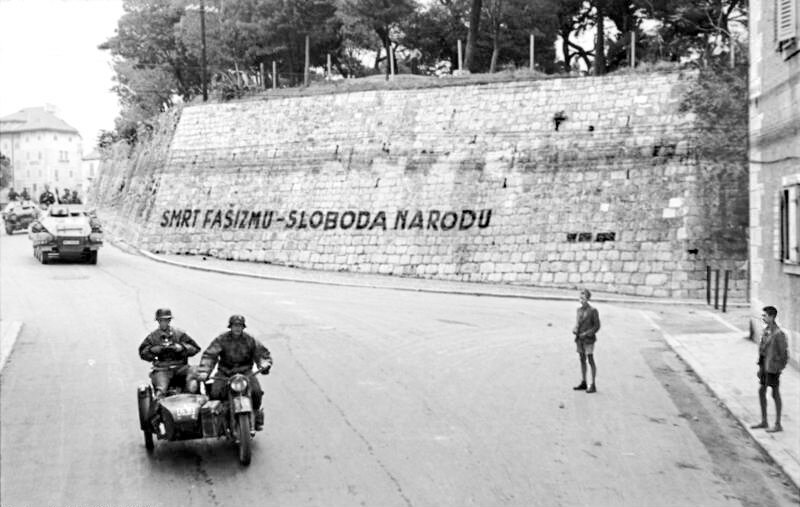 Надпись на стене в Сплите со словами Степана Филиповича. Сентябрь 1943 года.