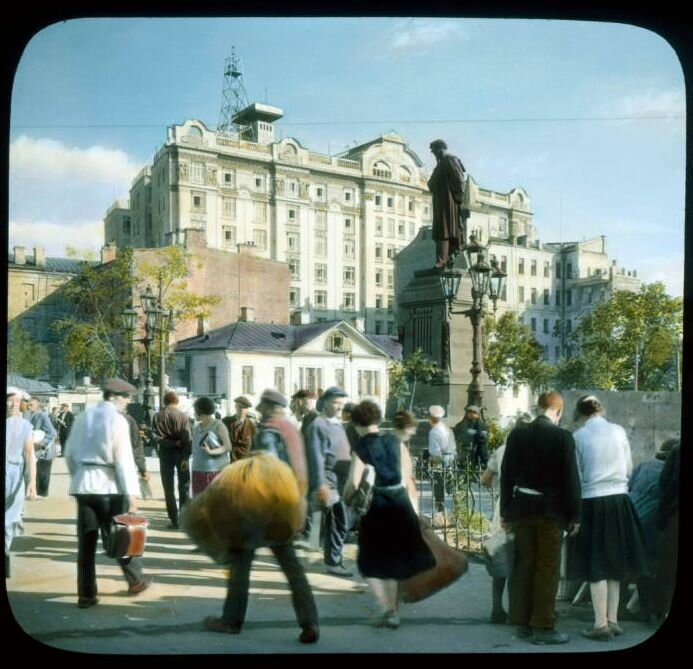 Москва 1930-32 гг. в цвете: утраты