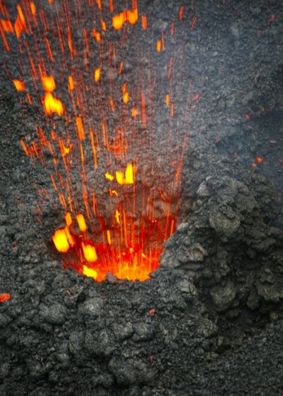 Вулканические алмазы открыли древние тайны Земли природа,экология