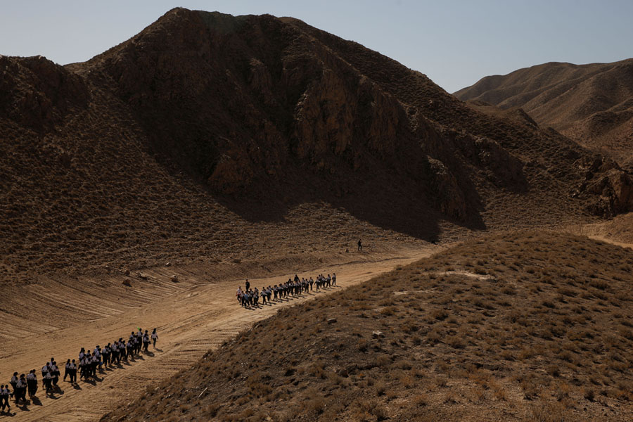 Китай построил марсианскую базу в пустыне Гоби Китай построил марсианскую базу в пустыне Гоби «mars base 1»,китай,космос,Марс