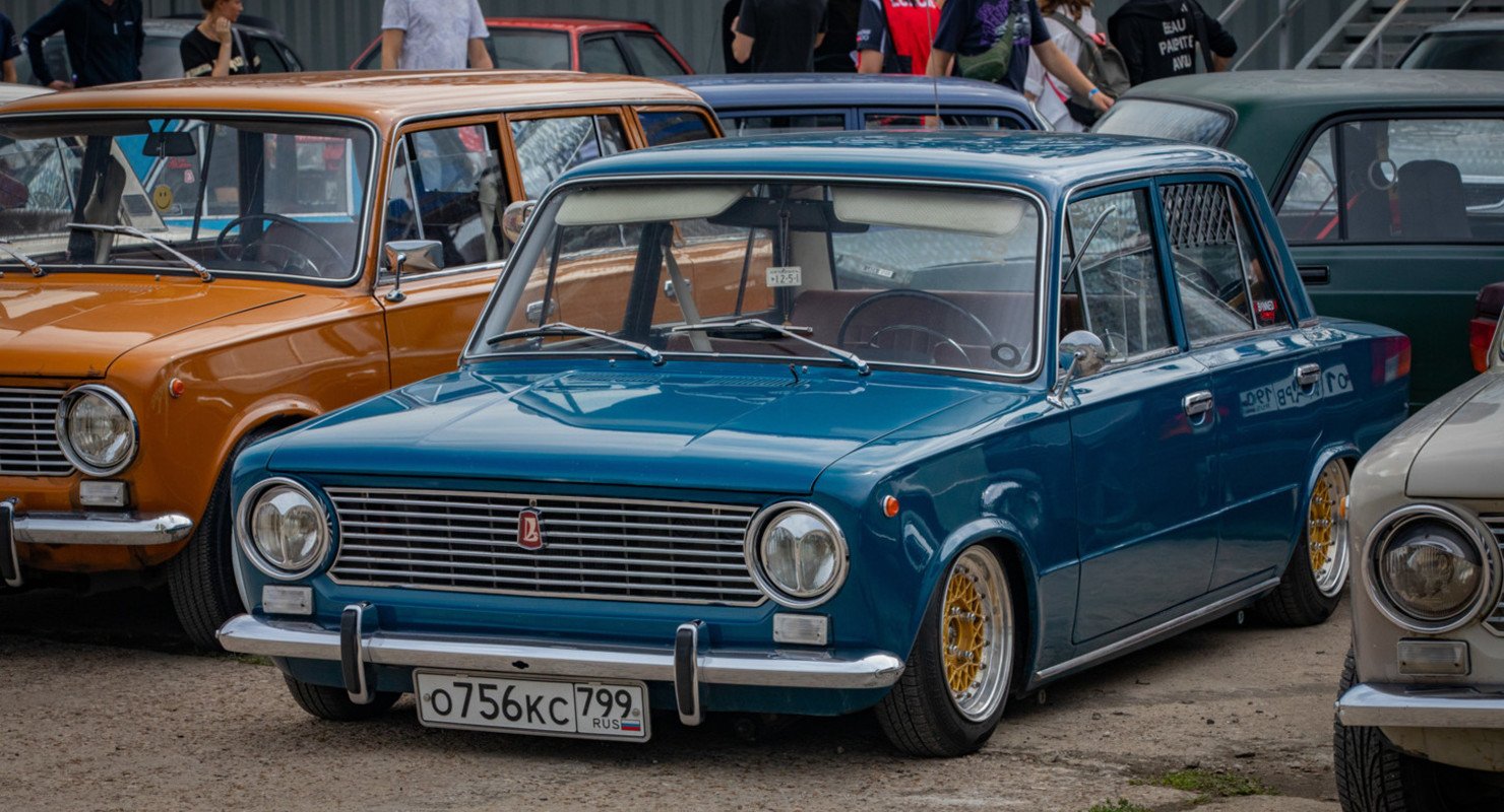 Самые крутые “Жигули” с выставки ЖиФест