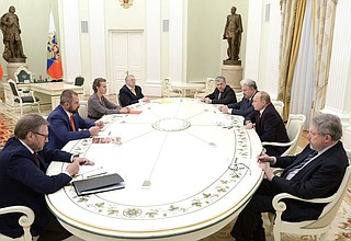 Встреча с кандидатами на должность Президента Российской Федерации