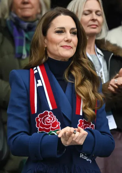 Кейт Миддлтон появилась на публике в Лондоне Кейт Миддлтон появилась на публике в Лондоне alexander macqueen,david rogers,mike hewitt,Великбритания,джон одрисколл,елизавета (ii),ирландский союз регби,Кейт Миддлтон,король карл (iii),наследный принц джордж,принцесса Диана,принцесса Шарлотта,принц Луи,принц Уильям,уильяама