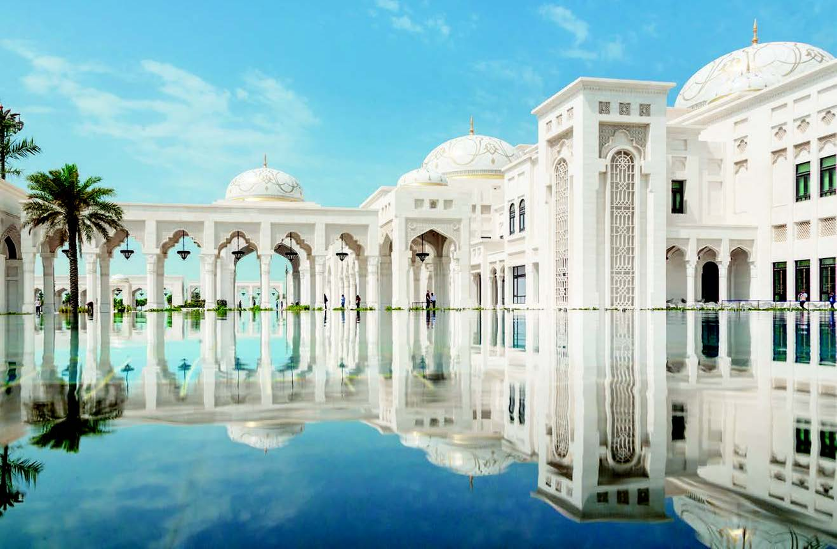 Президентский дворец в Абу Даби. Дворец шейха в Абу-Даби. Президентский дворец ОАЭ Каср Аль Ватан.