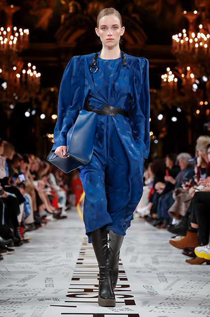 Неделя моды в Париже: Наталья Водянова, Тина Кунаки, Опра Уинфри на показе Stella McCartney осень-зима 20190/2020 Неделя моды в Париже: Наталья Водянова, Тина Кунаки, Опра Уинфри на показе Stella McCartney осень-зима 20190/2020 thereshegrows