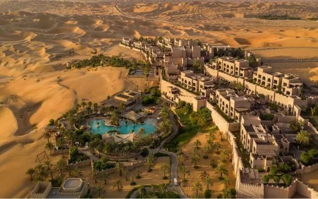 Вдали от мирской суеты: 10 самых уединенных отелей на планете фунтов, около, можно, пустыни, только, наслаждаться, начинаются, добраться, номеров, отель, предлагает, здесь, много, находятся, частном, гостиницы, гостинице, любоваться, могут, находится