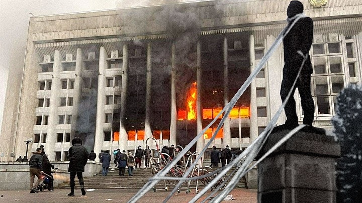 МОСКВА СОРВАЛА ГОСПЕРЕВОРОТ В КАЗАХСТАНЕ. ВРЕМЯ ПРЕДЪЯВЛЯТЬ СЧЁТ ЗА ОКАЗАННЫЕ УСЛУГИ