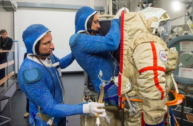 Как люди живут на дне океана оружие