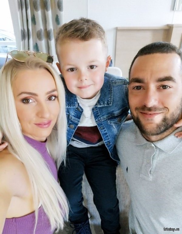 Красавица-сантехник из Великобритании Красавица-сантехник из Великобритании