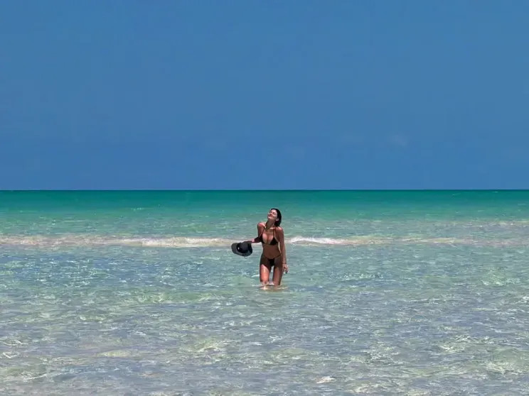 Кайли Дженнер в бикини и Тимоти Шаламе отдыхают вместе на уединённом острове ДженнерКайли, Кайли, ДженнерТимоти, ШаламеКайли, Шаламе, Тимоти, ДженнерФото, Дженнер, вместе, отдыхают, актёр, дочерью, также, рэпером, Деппа, тайной, угодил, свадьбе, ЛеонНедавно, Лурдес