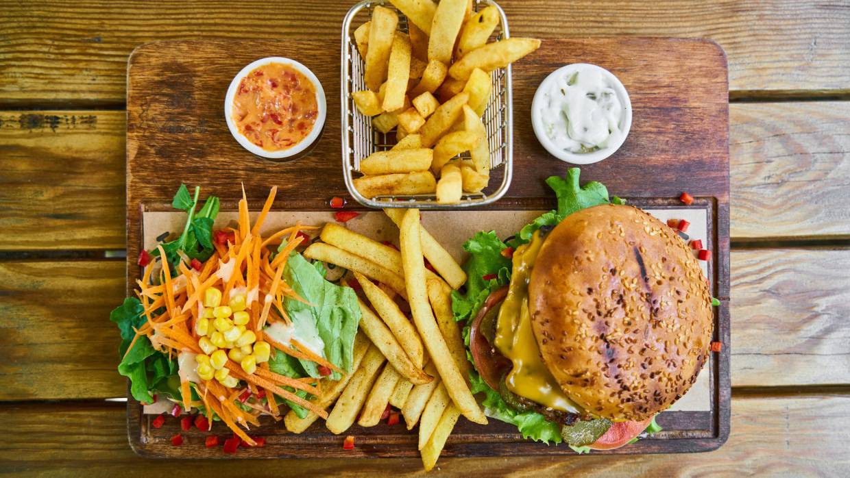 Онищенко раскрыл главное коварство фастфуда Общество