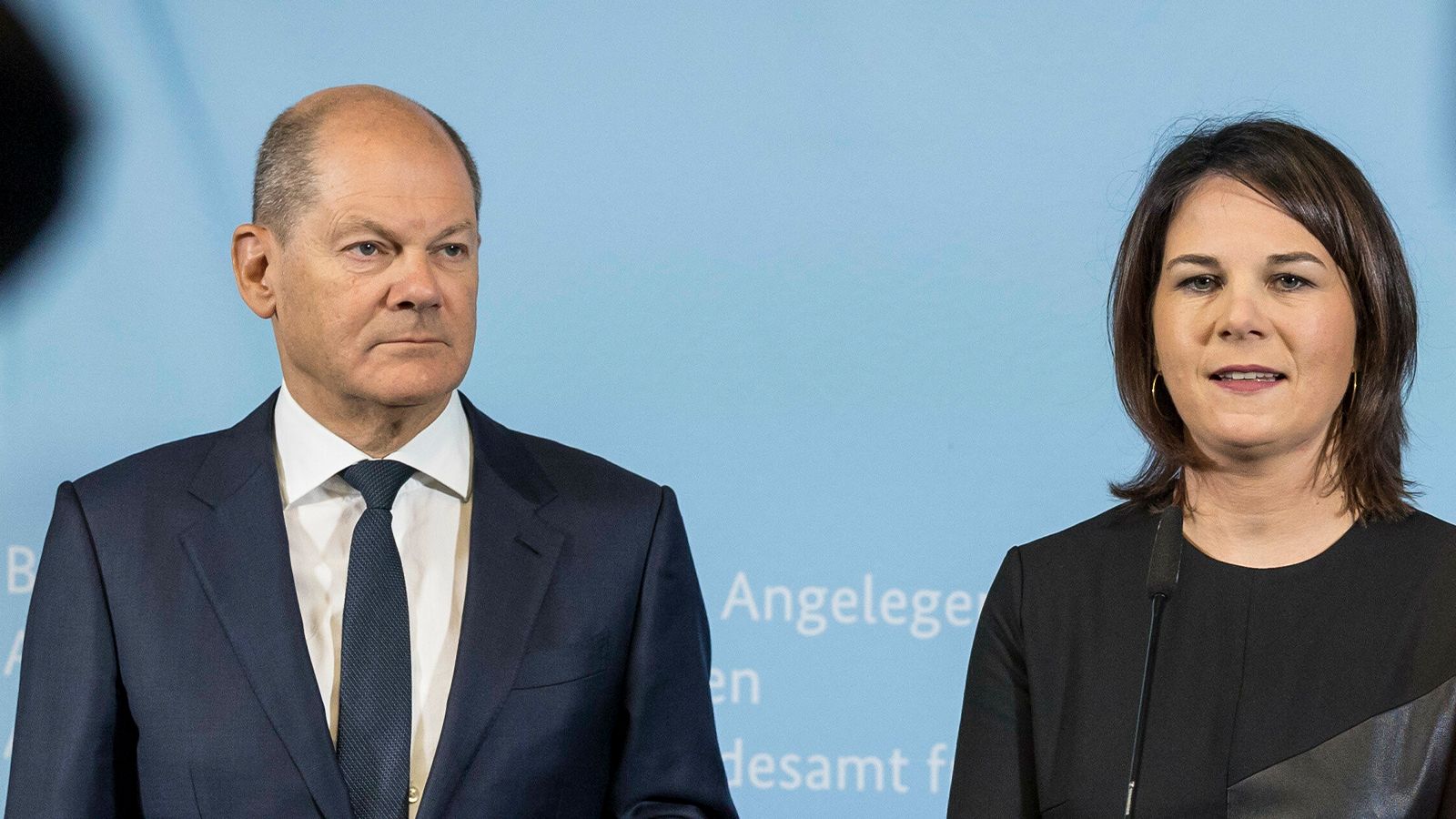 N-TV: Бербок пытается внести феминистские коррективы во внешнюю политику Германии
