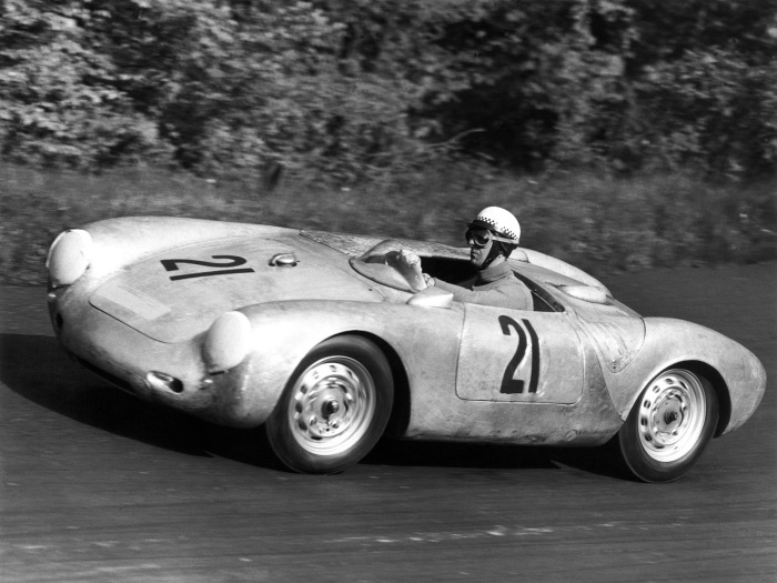 Porsche 550 Spyder.