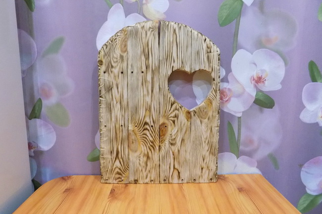 Сделал полочку из дерева в подарок Сделал полочку из дерева в подарок самоделкин