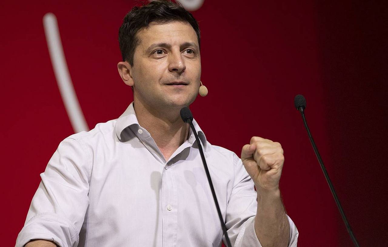 Зеленский переплюнул Омеляна. Александр Роджерс