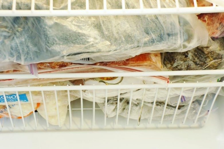 10 случаев, когда вместо стиральной машины поможет холодильник!
