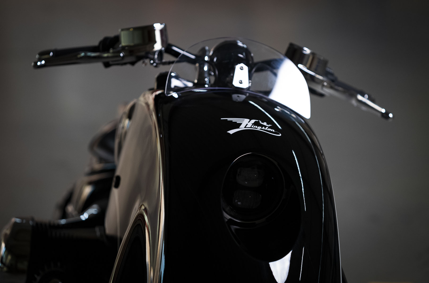 Одержимость BMW большими «ноздрями» добралась и до мотоциклов Одержимость BMW большими «ноздрями» добралась и до мотоциклов Новости