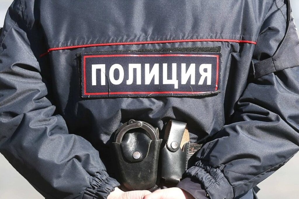 Полицейские в Саратове отстреливались от разъярённого пьяного водителя