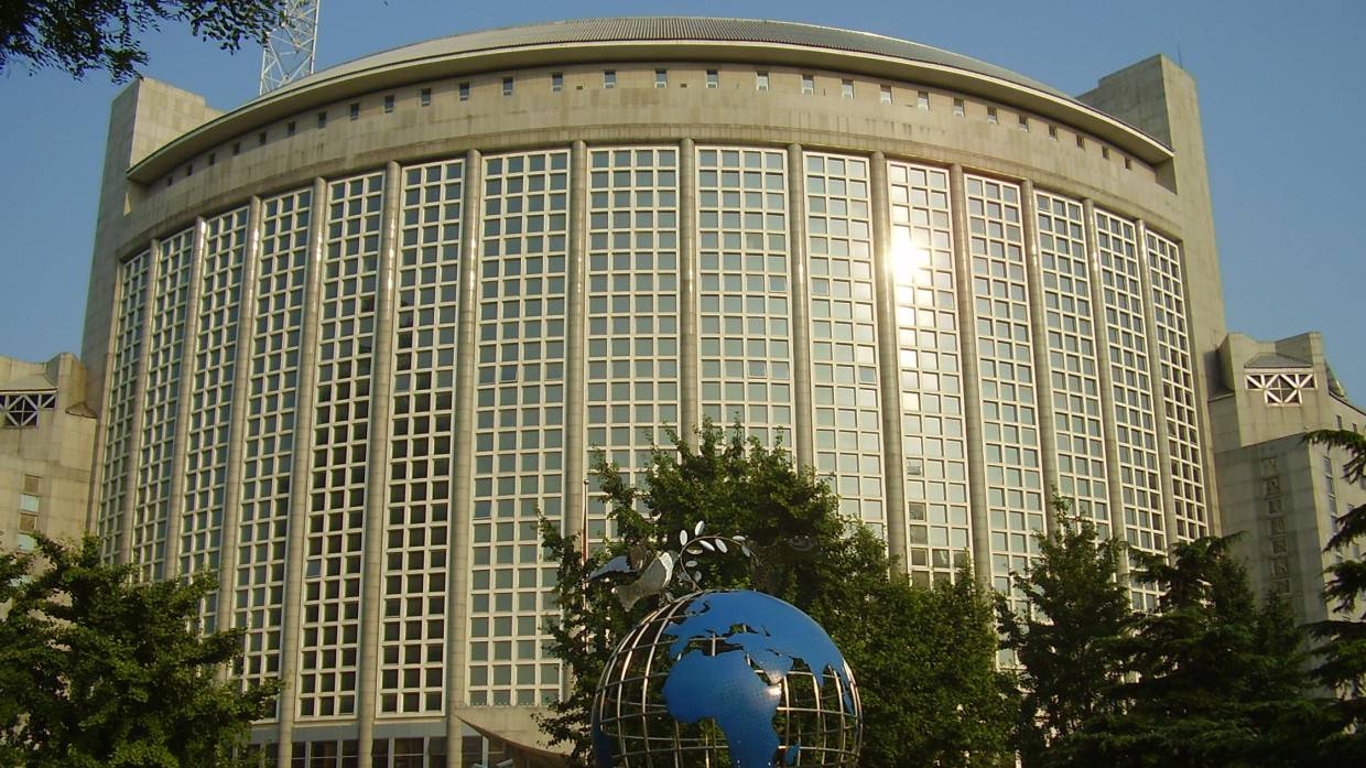 МИД Китая: события на Украине связаны с задержкой в выполнении Минских соглашений