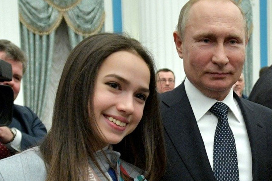 Загитова сообщила, какой самый неожиданный подарок она получила на 18-летие