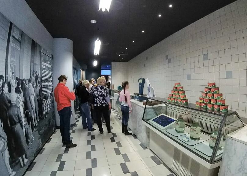 «Ельцин-центр» в Екатеринбурге, экспозиция «пустые полки в магазине СССР» (иллюстрация из открытых источников)