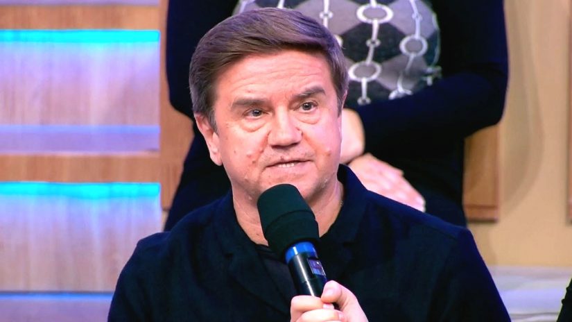 Политолог Карасев заявил, что Зеленский начнет выполнять минские соглашения только после парламентских выборов