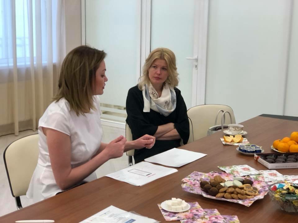 «Прокурорская дочь» Марина Ракова: детали + истоки «Прокурорская дочь» Марина Ракова: детали + истоки Ракова, Марина, Раковой, только, очень, инициатив, диплом, класса, власти, экономики, образовательном, математике, оттуда, больше, выступала, будет, Алтайского, госуниверситета, представитель, частное