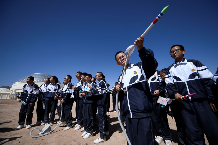 Китай построил марсианскую базу в пустыне Гоби Китай построил марсианскую базу в пустыне Гоби «mars base 1»,китай,космос,Марс