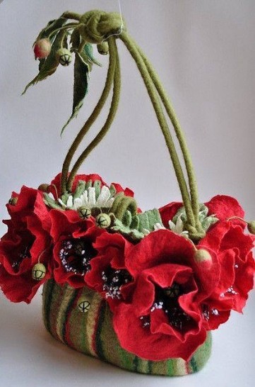 Шикарные цветочные сумочки в технике войлоковаляния handmake