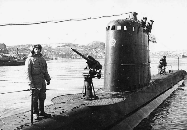 Как советские подводники сдавались в плен во время ВОВ ВОВ,ВОЙНА,СА,СОВЕТСКАЯ МУЗЫКА