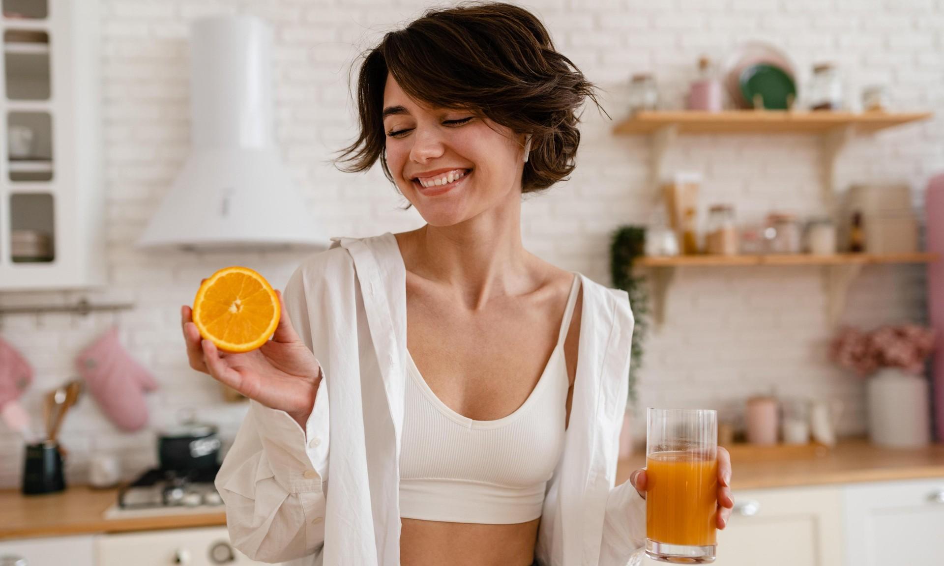 Что важно знать о витамине С: опасно принимать без контроля врача и еще 5 фактов об аскорбиновой кислоте