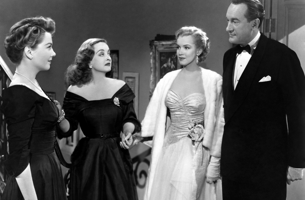 Anne Baxter, Bette Davis, Marilyn Monroe and george sanders in All About Eve directed by Joseph L. Mankiewicz, 1950.jpg
