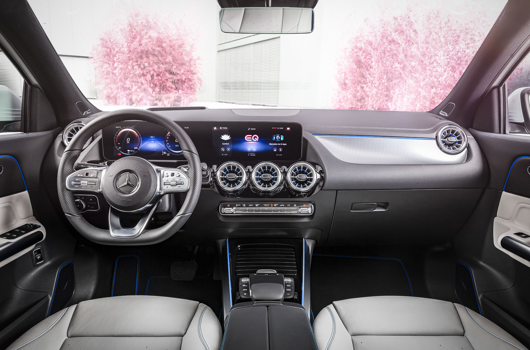 Представлен электрокар Mercedes-Benz EQA с запасом хода 426 километров Новости