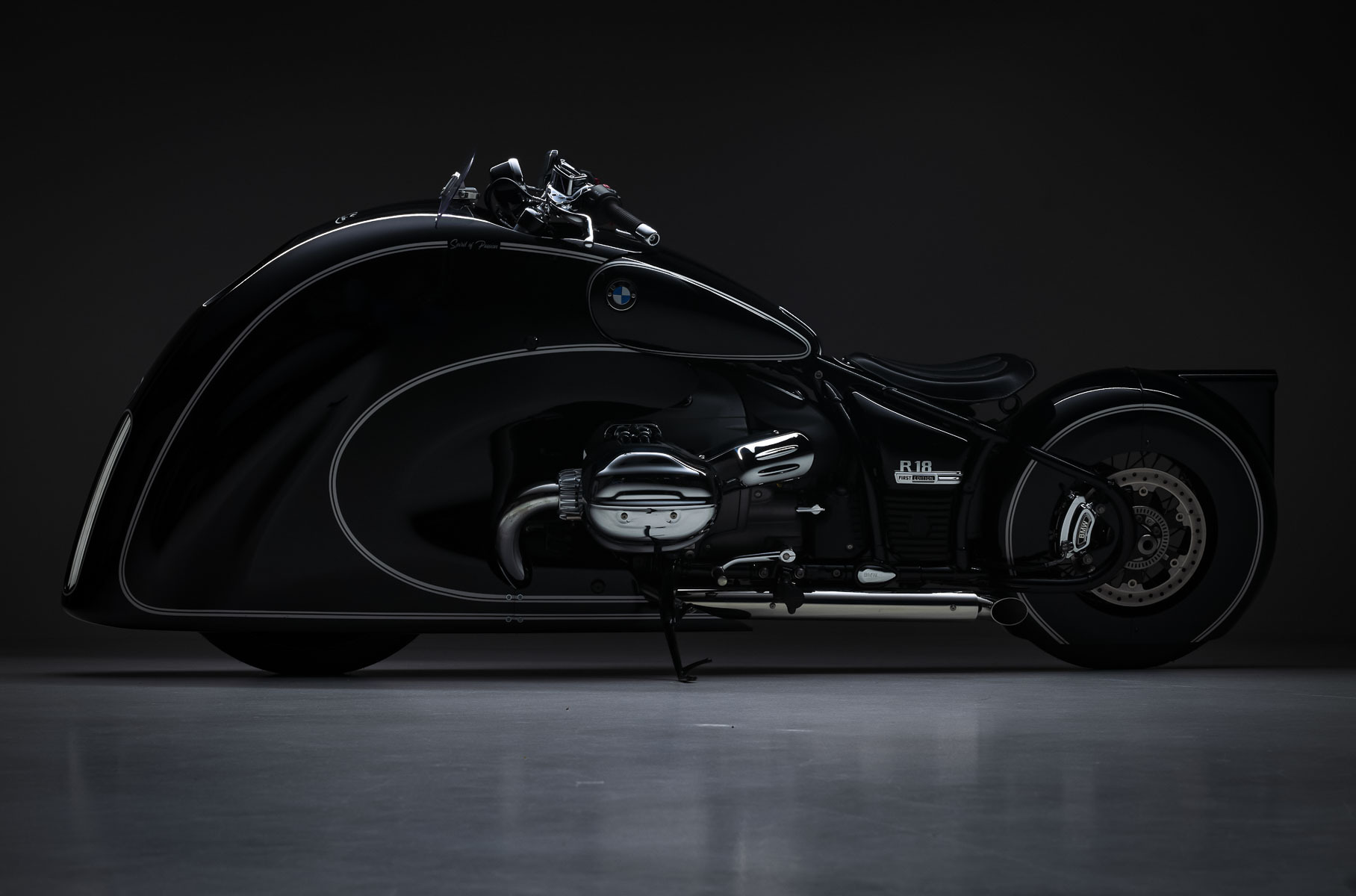 Одержимость BMW большими «ноздрями» добралась и до мотоциклов Одержимость BMW большими «ноздрями» добралась и до мотоциклов Новости