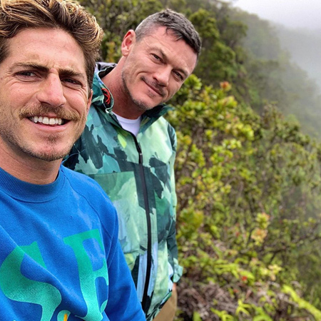 Люк Эванс подтвердил расставание с бойфрендом Рафаэлем Оларрой Звезды,Звездные пары