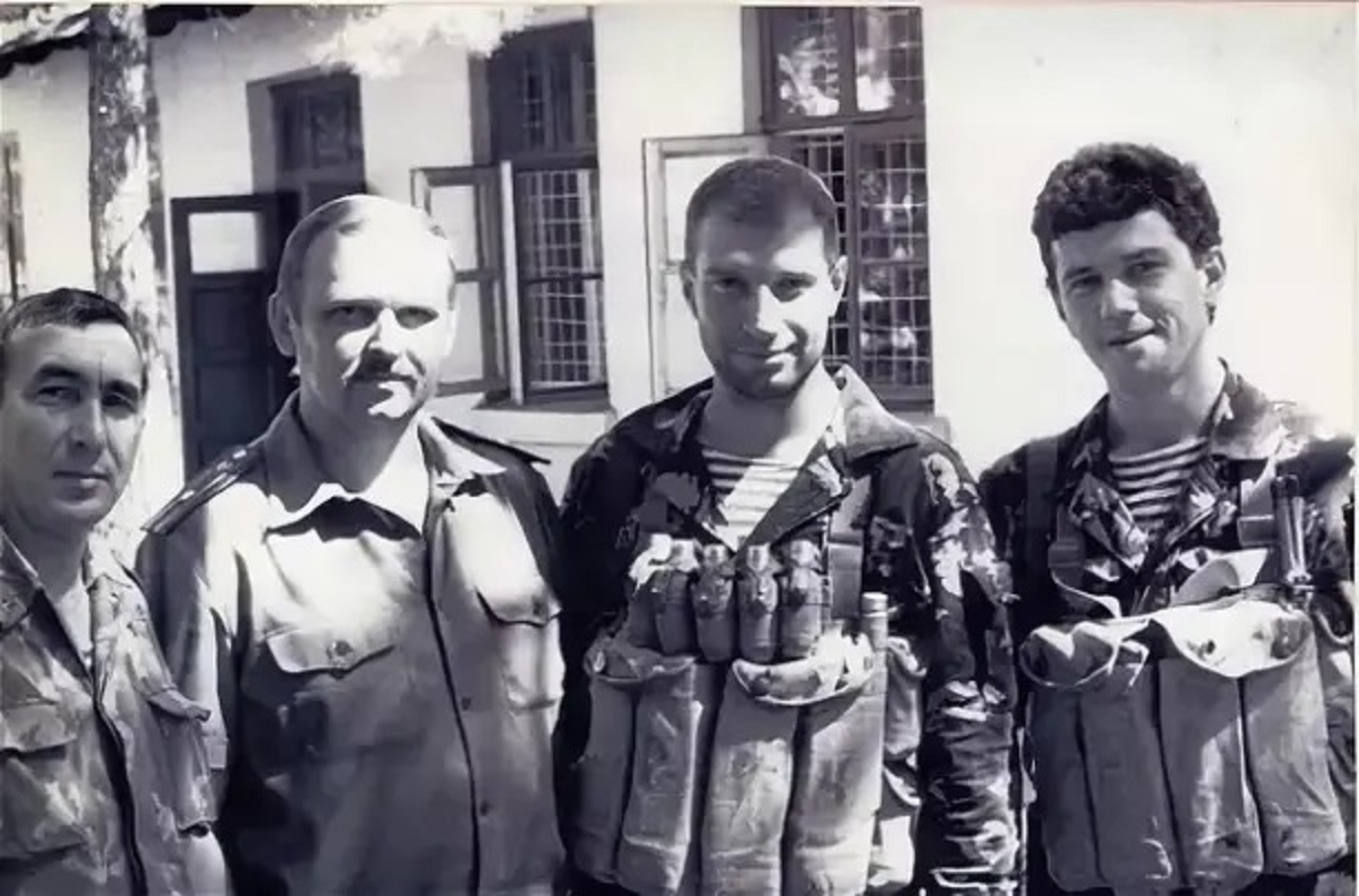 «Застава, смирно! Оставшиеся в живых находятся перед вами» г,Москва [1405113],история,подвиг