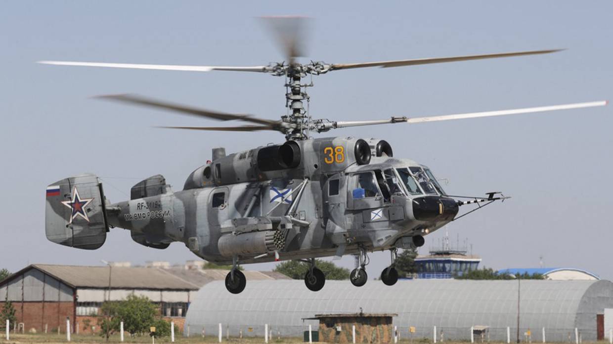 Опубликованы зрелищные кадры посадки вертолетов Ка-29 на палубу корабля ВМФ РФ «Иван Грен»