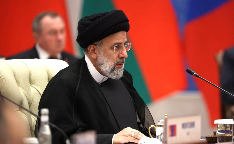 Президент Ирана выступил против экспансии НАТО в Закавказском регионе