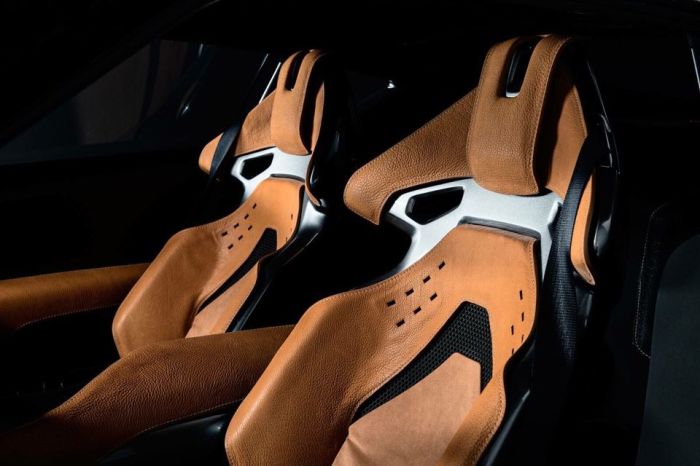 Предлагаемое на выбор альтернативное оформление салона Himera. | Фото: autocentre.ua. Предлагаемое на выбор альтернативное оформление салона Himera. | Фото: autocentre.ua.