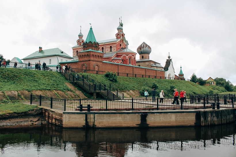 Современный круиз в Старую Ладогу