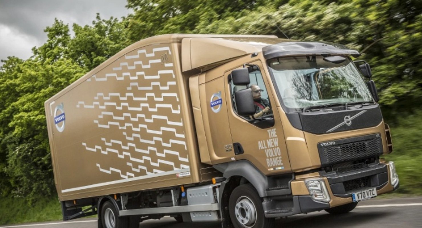 В России наблюдается серьезный дефицит грузовых машин в 2021 году