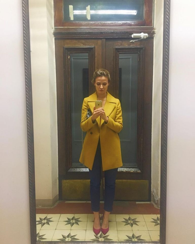 Зачем Александр Робак скрывает от общественности свою супругу Зачем Александр Робак скрывает от общественности свою супругу актер