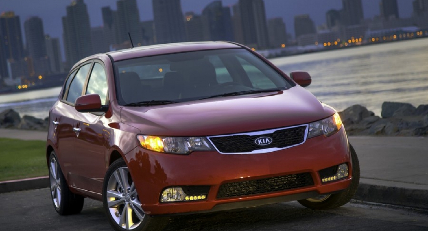 В РФ открыты продажи новых седанов KIA Forte за 2.1 млн рублей Автомобили,г,Санкт-Петербург [1414662]