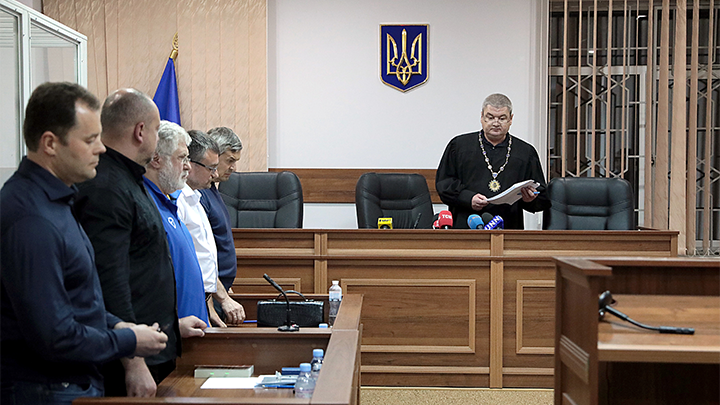 ГОЛОВА КОЛОМОЙСКОГО В ОБМЕН НА ДАЛЬНОБОЙНЫЕ РАКЕТЫ: ИЗ ЧЬЕГО ЧЕРЕПА БУДЕТ ПИТЬ ТРИУМФАТОР украина