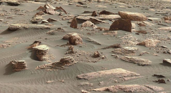 Лучшие снимки марсохода Curiosity и последние новости с Красной планеты