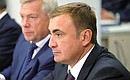 Губернатор Тульской области Алексей Дюмин на заседании президиума Государственного совета, посвящённом вопросам комплексного развития пассажирских перевозок в субъектах Российской Федерации.