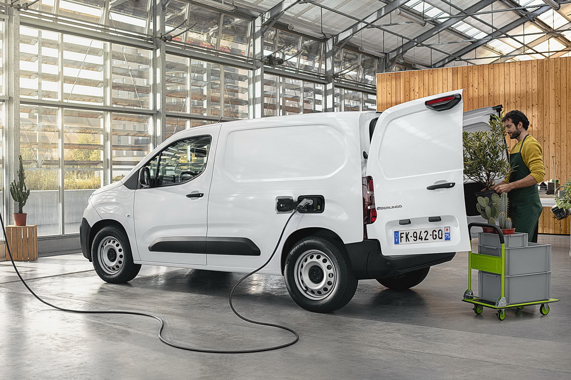 Представлен новый электрический фургон Citroen e-Berlingo Новости