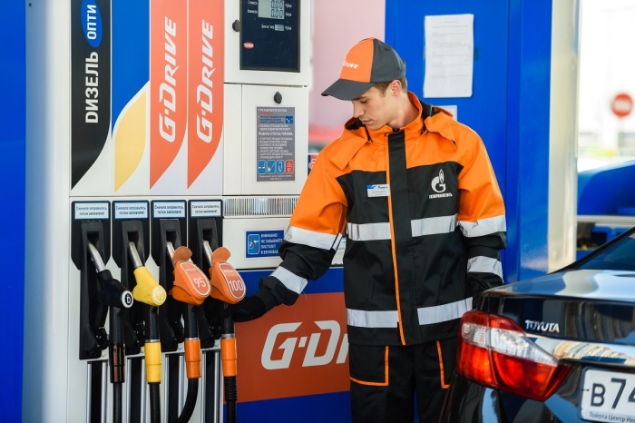 Автомобильные мифы, которые прочно засели в головах многих водителей, несмотря на абсурдность Автомобильные мифы, которые прочно засели в головах многих водителей, несмотря на абсурдность автомобили,автоновости,машины,советы