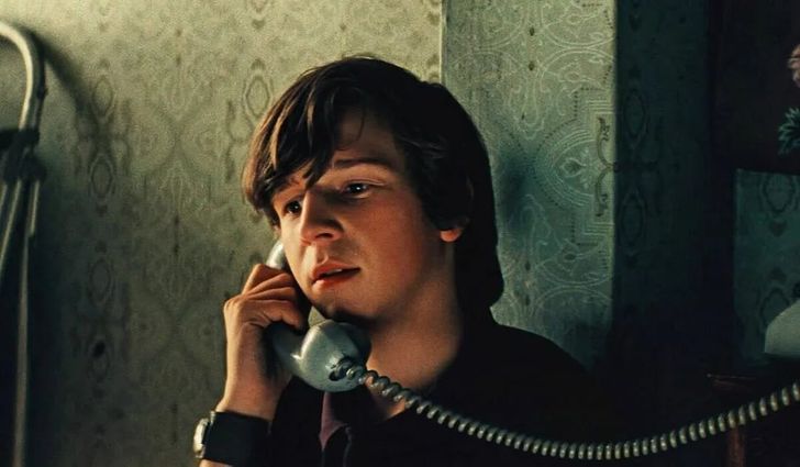 25 фактов о фильме «Курьер», главные герои которого спорят с родителями и мечтают о великом, прямо как мы в свое время