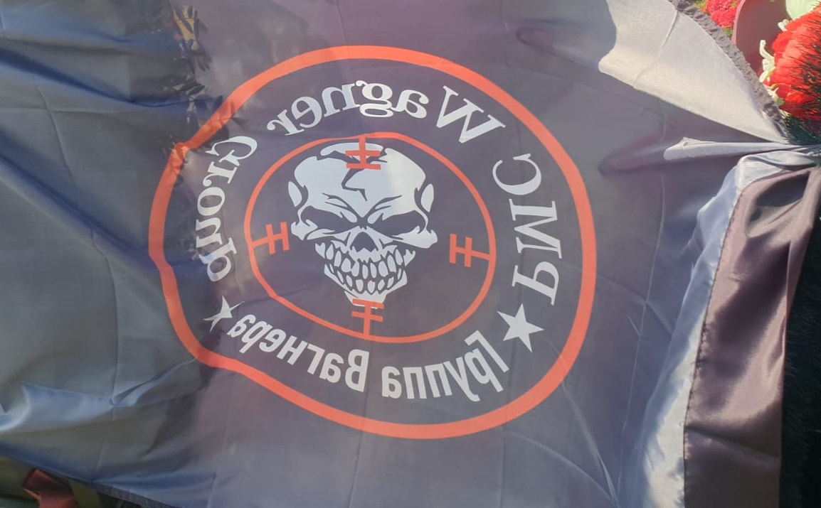 ГЕНИЙ В ТЕНИ: РЕАЛЬНАЯ ИСТОРИЯ ДМИТРИЯ УТКИНА - ОСНОВАТЕЛЯ ЧВК россия